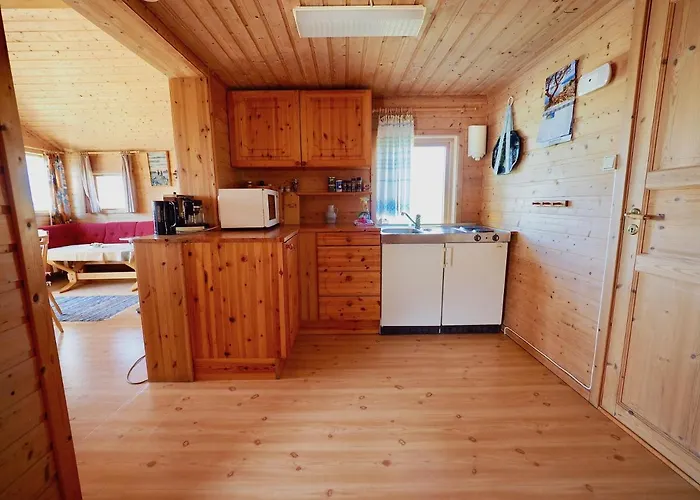 Dağ evi Bird View Lofoten Bostad