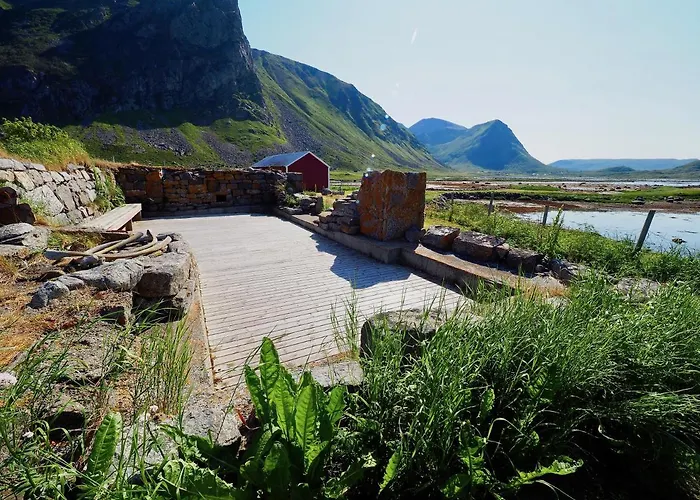Dağ evi Bird View Lofoten Bostad